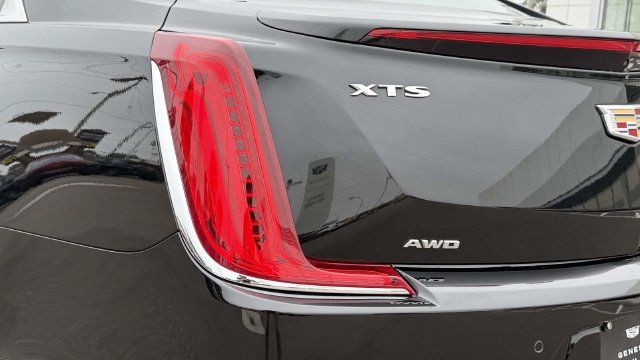 Used 2018 Cadillac XTS Luxury AWD/4WD image 9
