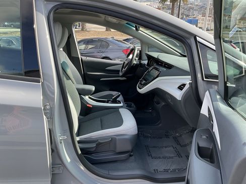 Used 2021 Chevrolet Bolt LT image 55