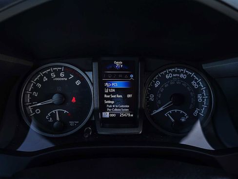 Used 2023 Toyota Tacoma TRD Off-Road w/ Advanced Technology Package image 26