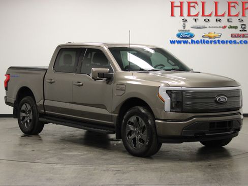 Used 2023 Ford F150 Lightning Lariat w/ Equipment Group 511A High image 1