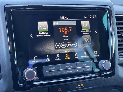 Used 2023 Nissan Frontier PRO-4X w/ Pro Convenience Package image 28