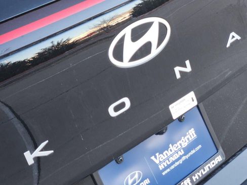 New 2026 Hyundai Kona SE image 8