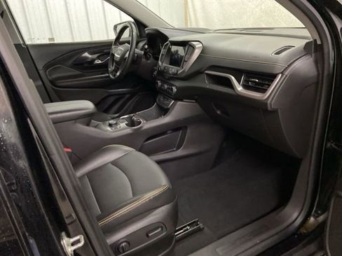 Used 2024 GMC Terrain AT4 w/ Tech Package image 27
