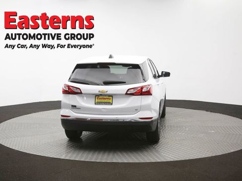 Used 2021 Chevrolet Equinox LT FWD image 36