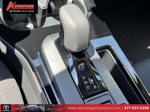 Certified 2025 Toyota Prius Plug-In Hybrid FWD image 35
