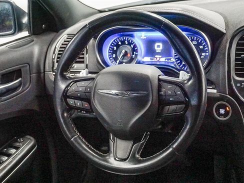 Used 2022 Chrysler 300 S image 15