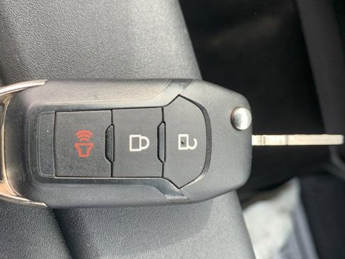 Used 2021 Ford F150 XLT w/ FX4 Off-Road Package image 27