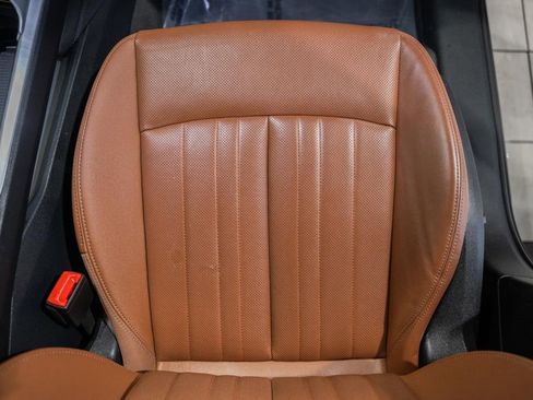 Used 2024 Audi Q8 e-tron Premium Plus image 28