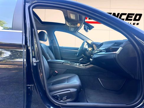 Used 2016 BMW 528i xDrive Sedan AWD/4WD image 13