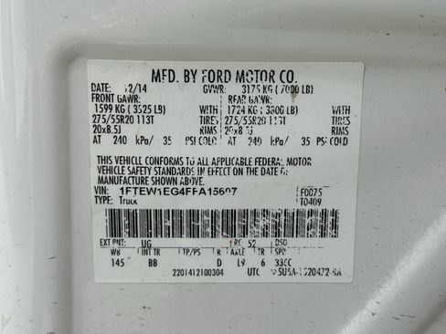 Used 2015 Ford F150 Platinum w/ Equipment Group 701A Luxury AWD/4WD image 12