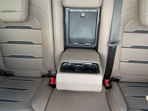 Used 2024 Mercedes-Benz G 63 AMG 4MATIC w/ Seat Comfort Package image 47