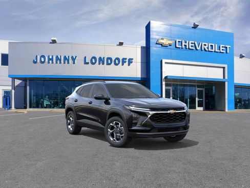 New 2026 Chevrolet Trax LT FWD image 1