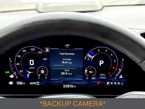 Certified 2025 Chevrolet Suburban LT AWD/4WD image 5