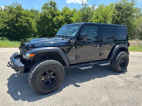 Used 2021 Jeep Wrangler Unlimited Rubicon 4xe w/ Dual Top Group AWD/4WD image 7