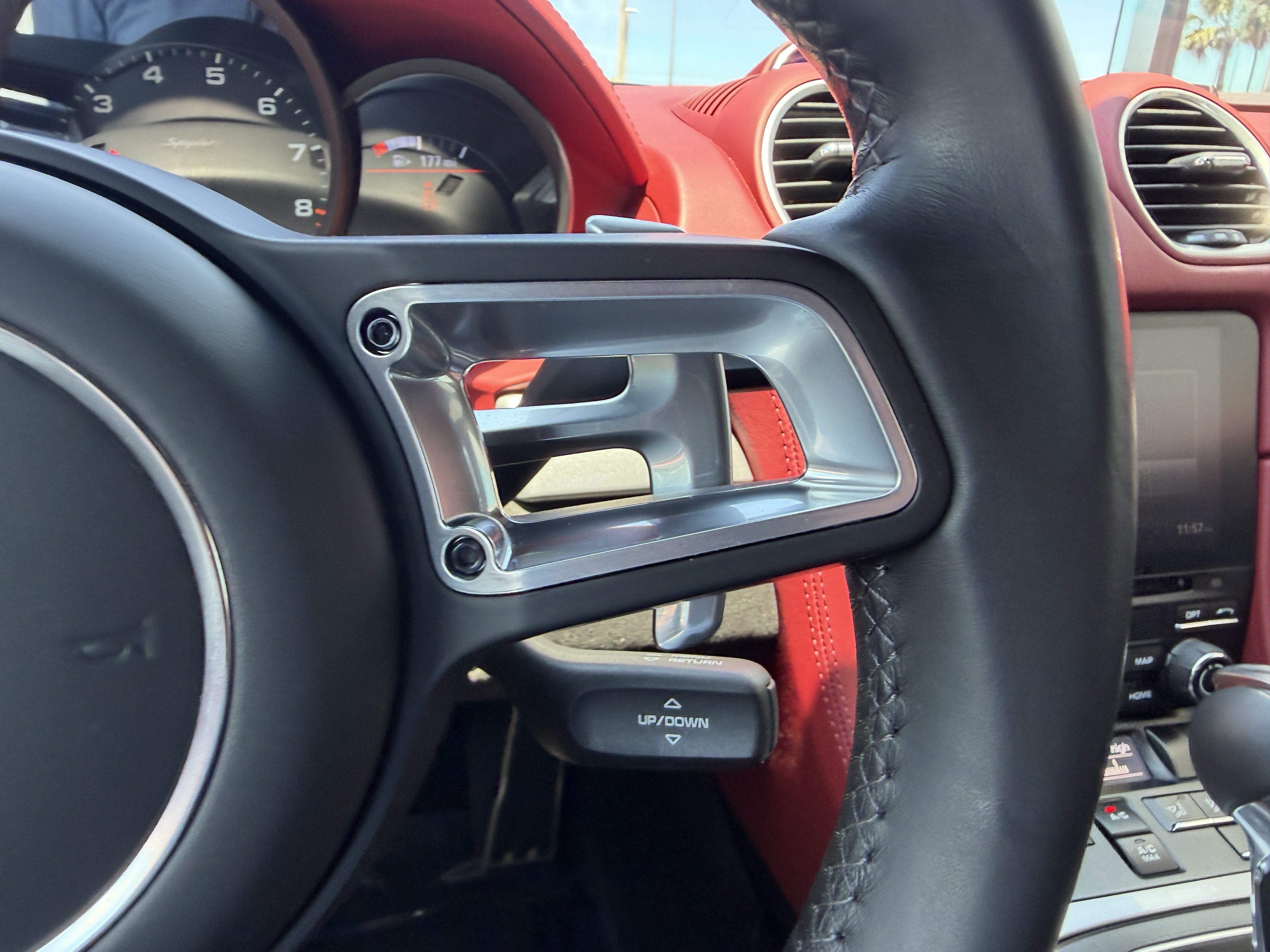 Certified 2022 Porsche 718 Boxster Spyder RWD image 29