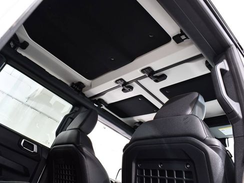 New 2025 Ford Bronco Badlands AWD/4WD image 18