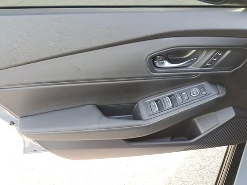 Used 2025 Honda Accord Sport image 13