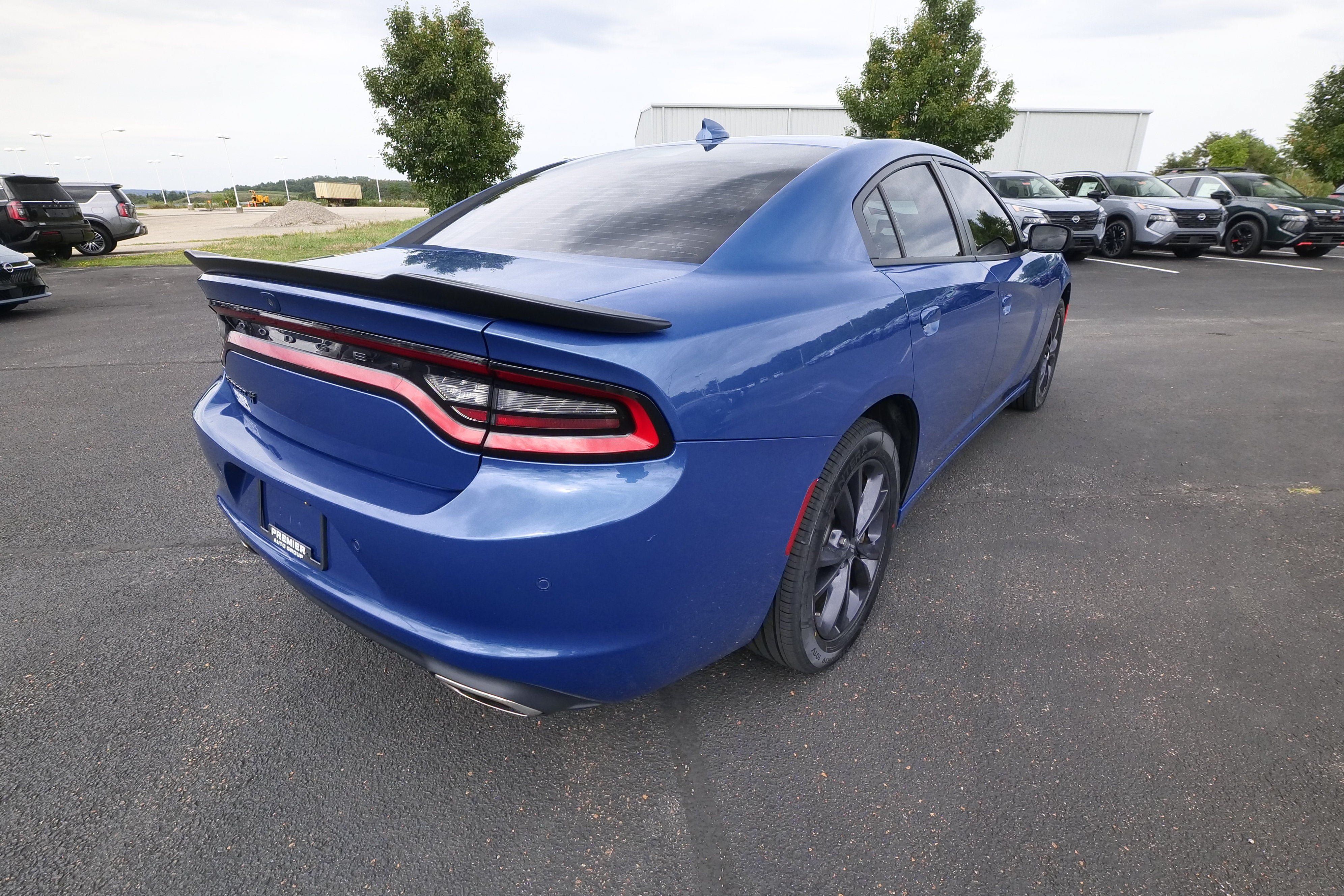 Used 2023 Dodge Charger SXT w/ Blacktop Package AWD/4WD image 6