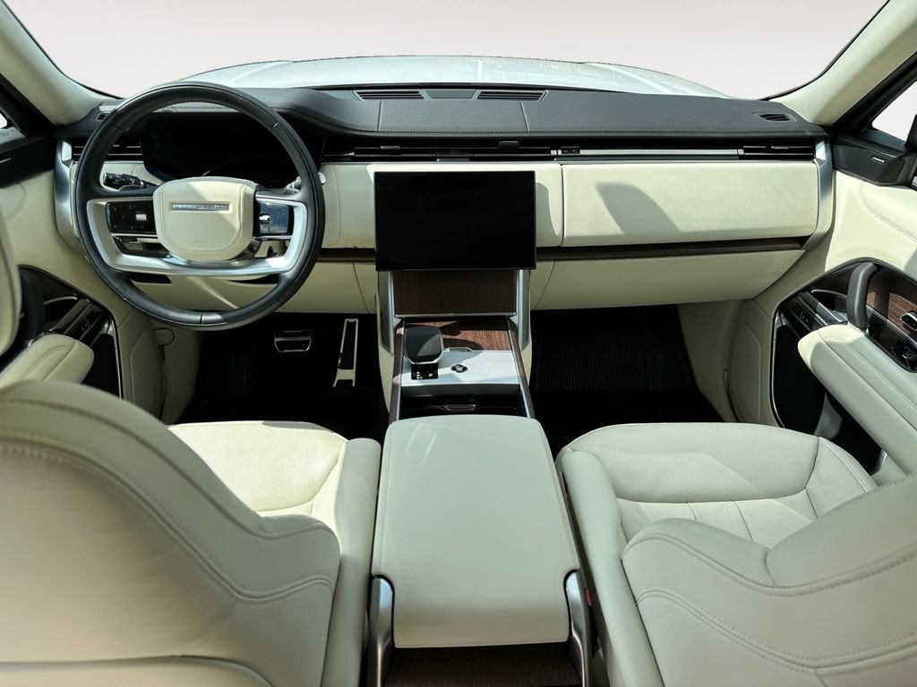 Used 2024 Land Rover Range Rover SE AWD/4WD image 10
