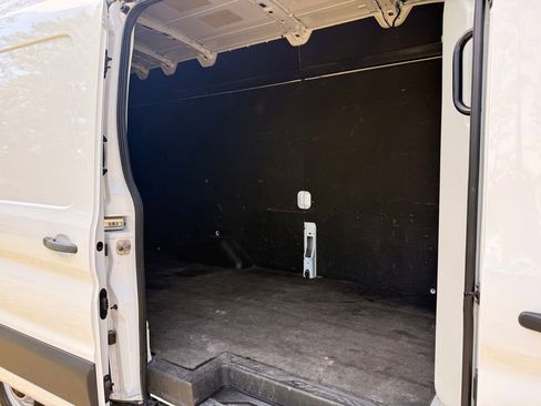Used 2024 Ford Transit 250 148 High Roof Extended w/ Load Area Protection Package RWD image 24