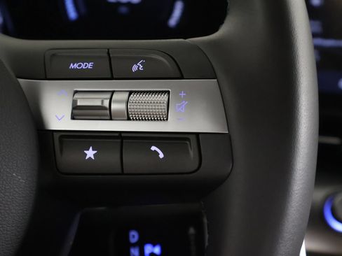 Used 2025 Hyundai Kona SEL FWD image 37