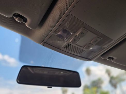 Used 2018 Volkswagen Atlas S image 46