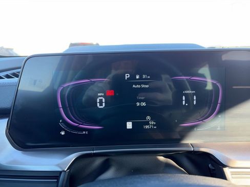 Used 2024 Kia Telluride S image 22