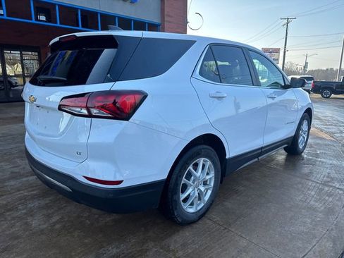 Certified 2024 Chevrolet Equinox LT w/ LPO, Floor Liner Package image 9