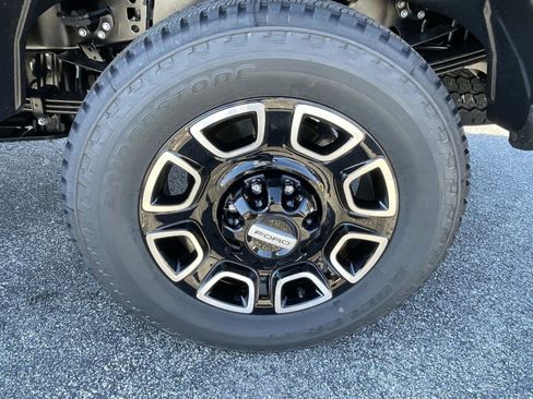 New 2026 Ford F250 Platinum image 6