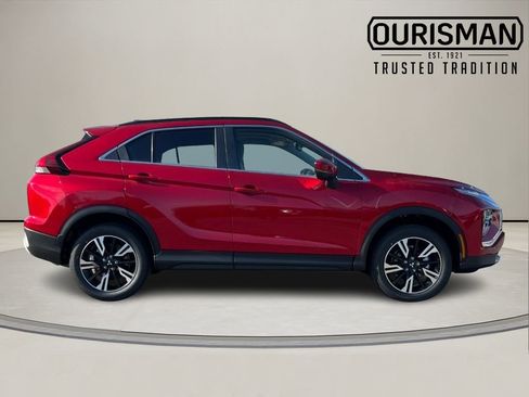 New 2026 Mitsubishi Eclipse Cross SE image 3