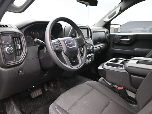 Used 2024 GMC Sierra 1500 Pro w/ Pro Value Package image 17