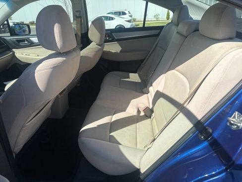 Used 2015 Subaru Legacy 2.5i Premium w/ Moonroof Package AWD/4WD image 23