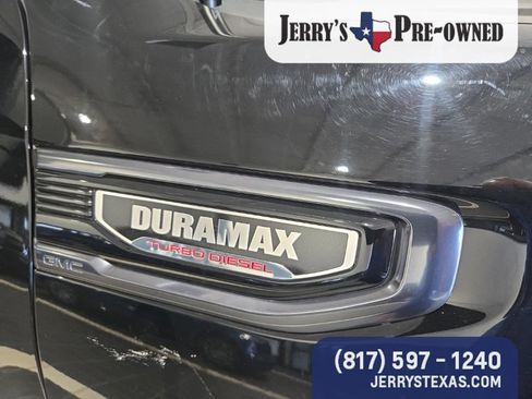 Used 2023 GMC Sierra 1500 AT4 w/ AT4 Preferred Package AWD/4WD image 5