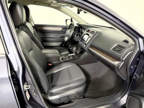 Used 2017 Subaru Outback 3.6R Limited AWD/4WD image 53