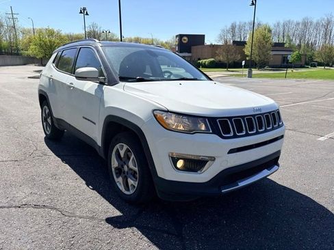 Used 2020 Jeep Compass Limited AWD/4WD image 7