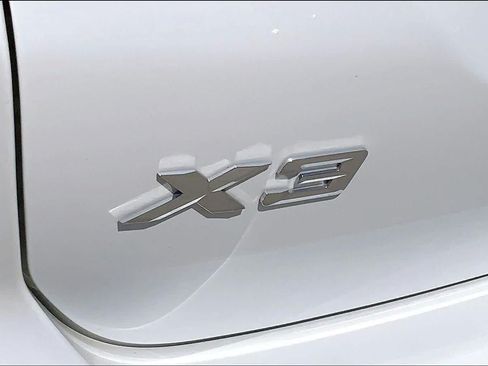 Used 2024 BMW X3 xDrive30i AWD/4WD image 29