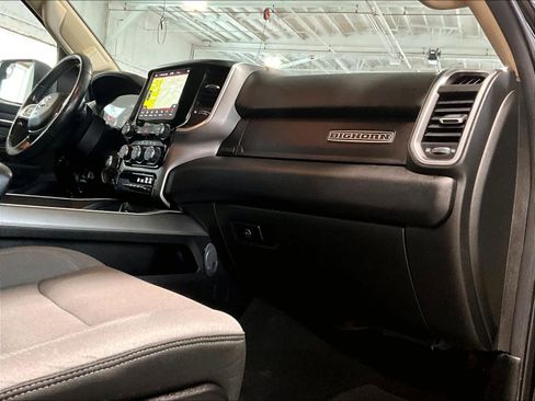 Used 2019 RAM 1500 Big Horn image 14