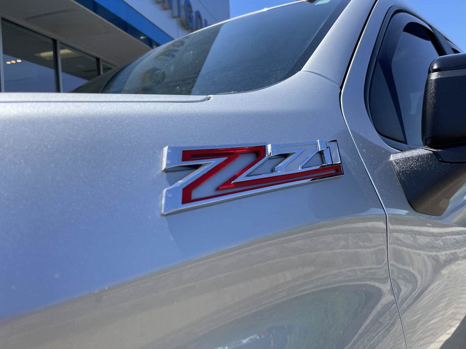 Used 2021 Chevrolet Silverado 1500 LT Trail Boss w/ Convenience Package II AWD/4WD image 11