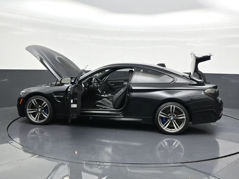 Used 2019 BMW M4 Coupe image 35