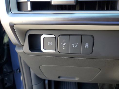 New 2025 Hyundai Santa Fe Calligraphy image 18