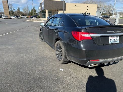 Used 2013 Chrysler 200 Limited w/ 2013.5MY 200S Special Edition image 13