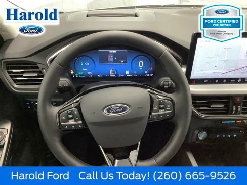 Certified 2024 Ford Escape SE w/ PHEV Premium Package FWD image 16