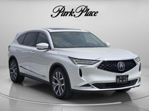 Certified 2023 Acura MDX FWD w/ Technology Package image 4