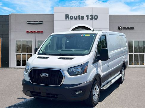 Used 2025 Ford Transit 250 Low Roof w/ Exterior Upgrade Package RWD image 2