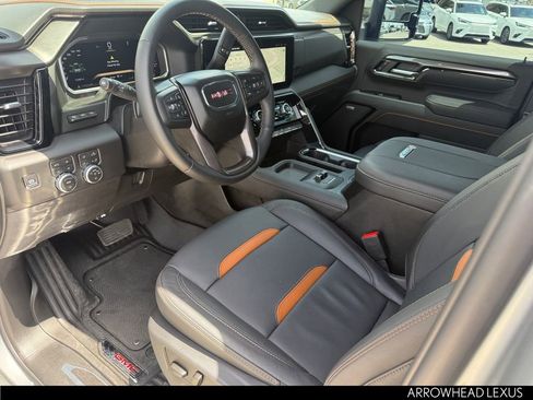 Used 2026 GMC Sierra 2500 AT4 w/ AT4 Premium Plus Package AWD/4WD image 13