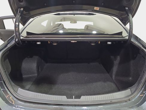 Used 2017 Chevrolet Malibu LT w/ Leather Package image 14