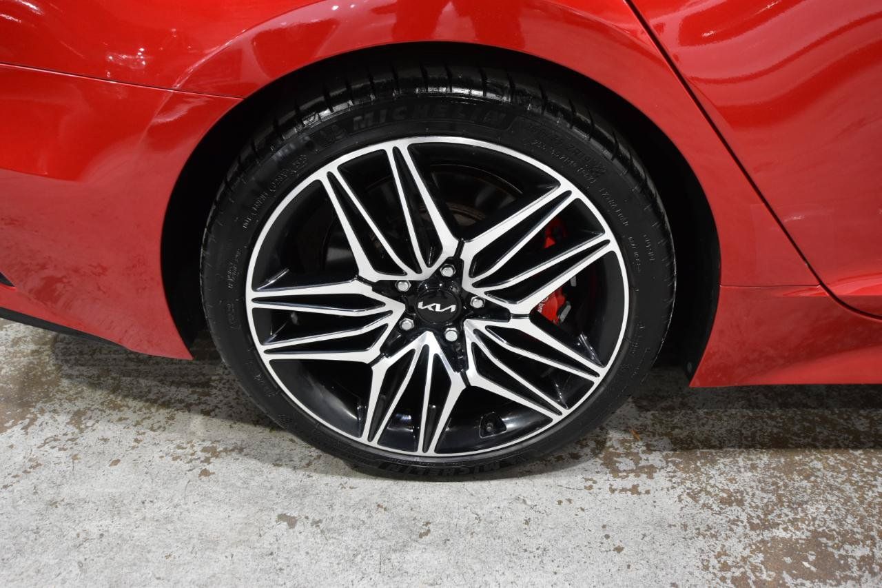 Used 2022 Kia Stinger GT1 AWD/4WD image 52