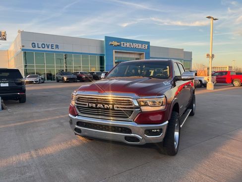 Used 2019 RAM 1500 Laramie image 2
