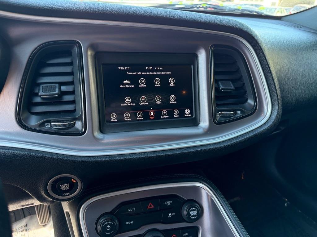 Used 2019 Dodge Challenger SXT w/ Blacktop Package RWD image 28
