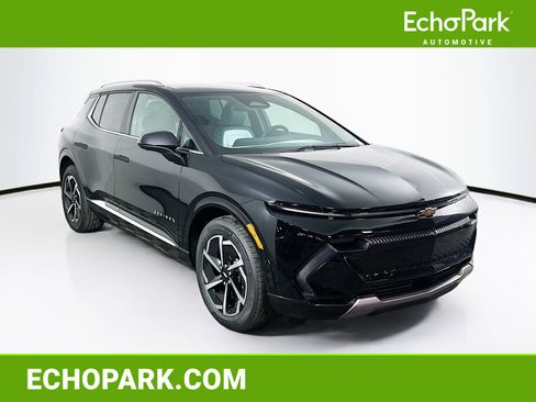 Used 2025 Chevrolet Equinox EV LT image 1